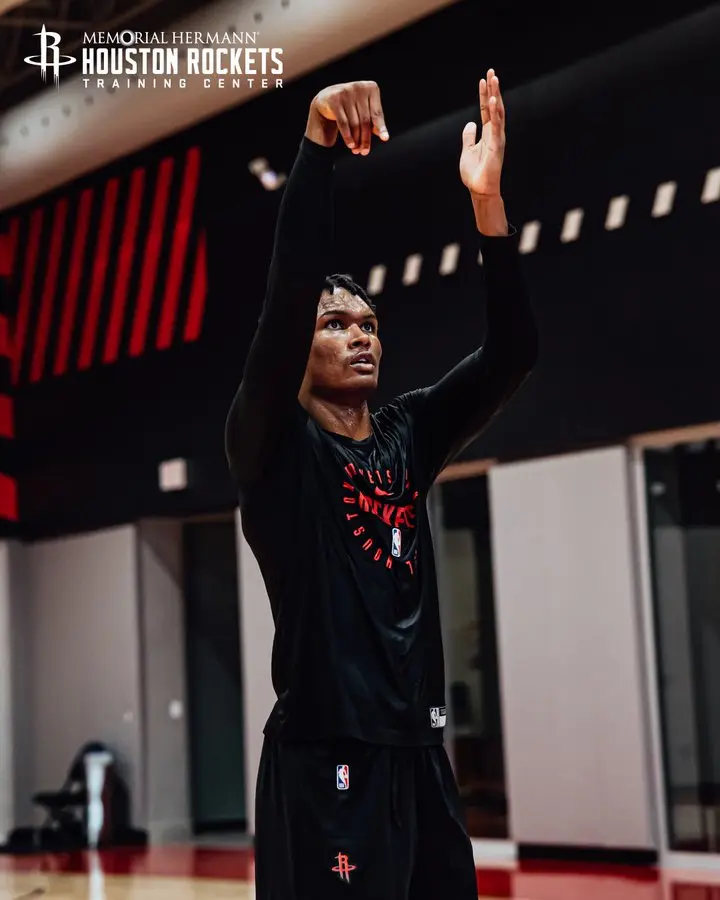 现在字母哥, 即使是汤普