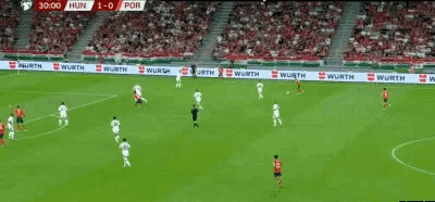 球才能攻破 球才能攻破