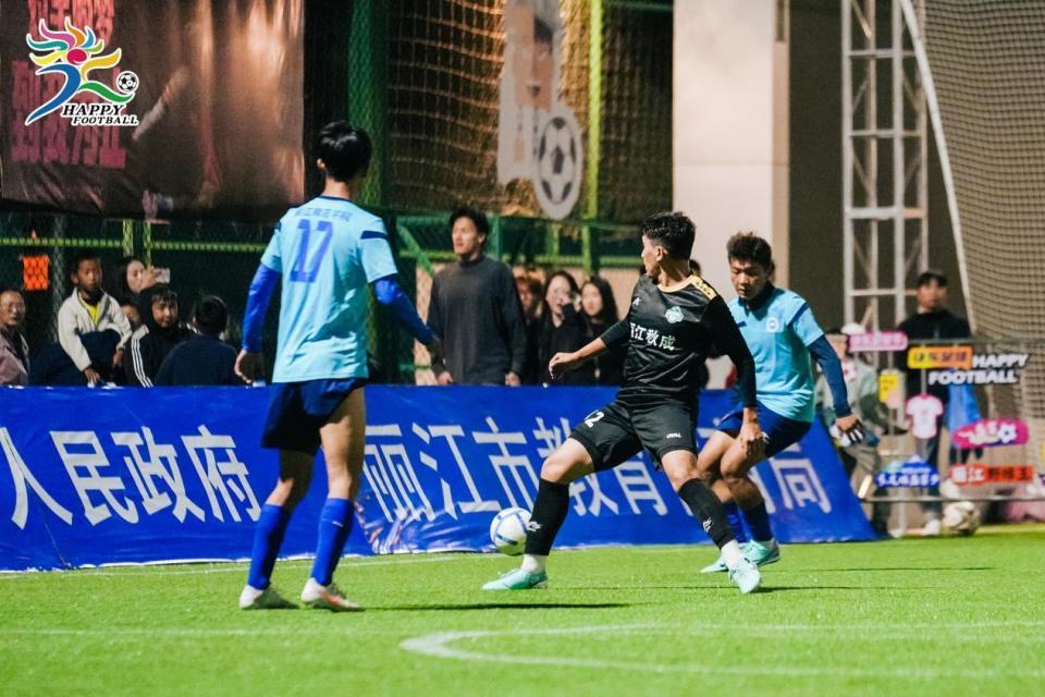 乐足球节暨, 岁以下组与, 球节日